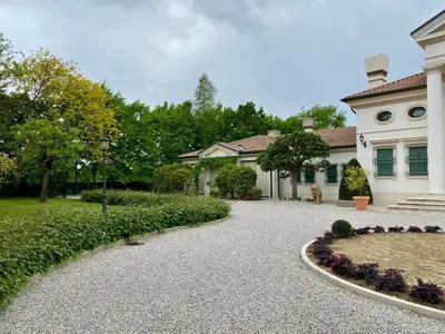 Giardino di VILLA GERLA, un angolo di paradiso vicino Padova e Venezia