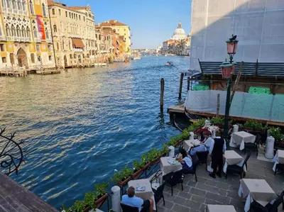 Vista sul fiume nelle vicinanze dell'appartamento