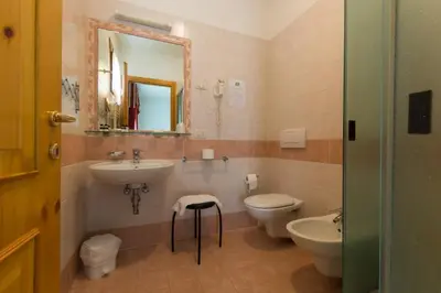 Bagno di Albergo Dalla Mena