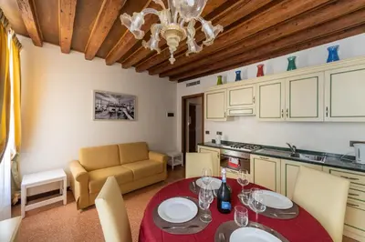 Cucina o angolo cottura di Ve-nice Suite San Marco C4439