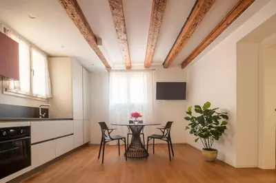 Cucina o angolo cottura di Ruga Bella Apartments R&R