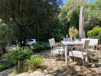 Giardino di Cozy villa with garden near the sea