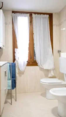 Bagno di CASA ALUFILI