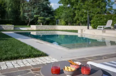 Piscina di Il Filo Rosso B&B o nelle vicinanze