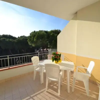 Comfortable beachfront apartment