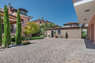 Edificio in cui si trova l'appartamento