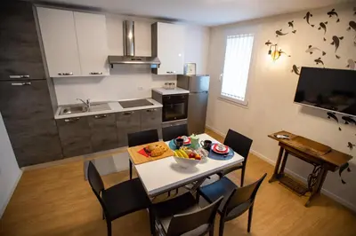 Cucina o angolo cottura di L'Alba dei Pescherecci VISTA CANALE