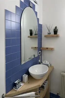 Bagno di Via Ellero 12