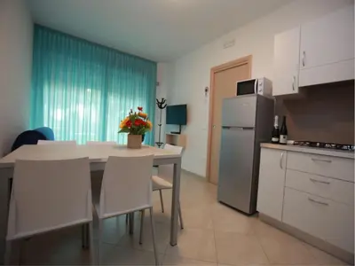 Cucina o angolo cottura di Charming flat for up to 6 guests near the beach