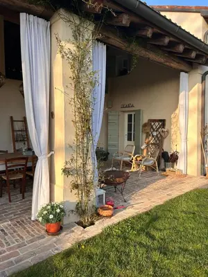 Giardino di Il Glicine - Natural BnB