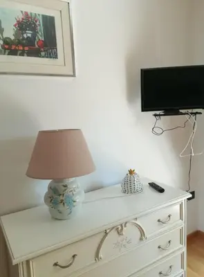 TV o dispositivi per l'intrattenimento presso Bilocale NICOL 4 posti Padova ovest